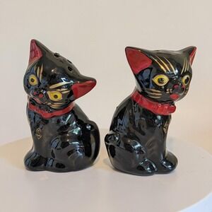 Vintage Redware Black Cat Salt & Pepper Shakers - Japan Red Gold Accents